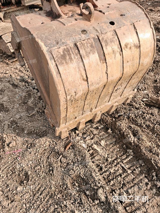 鏟斗45度（工作和回轉(zhuǎn)裝置）