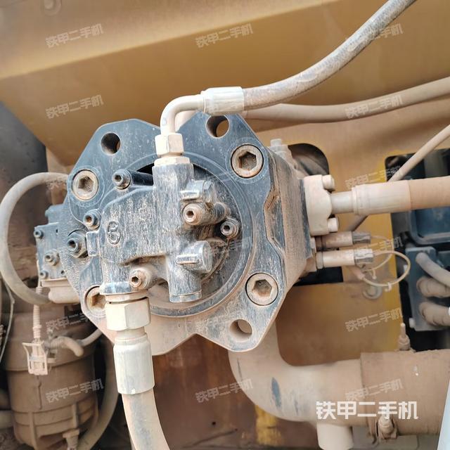 液壓泵室（大件艙室）