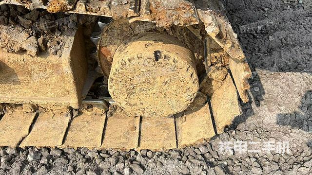 右驅(qū)動輪(行走機構(gòu)) 右驅(qū)動輪(行走機構(gòu))