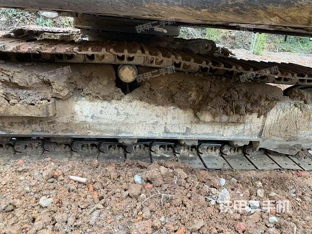 單側(cè)履帶整體（整機(jī)外觀）