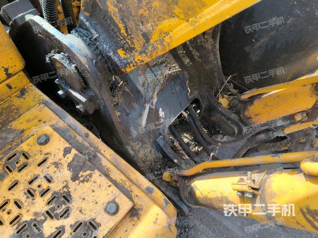 大臂根部?斜視（工作和回轉裝置）