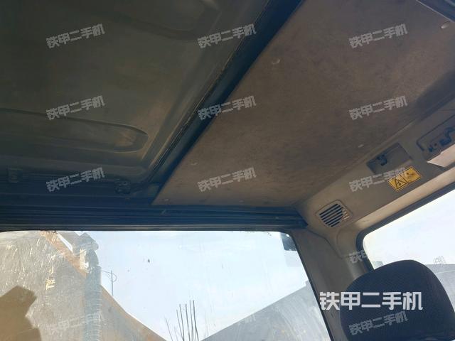 左后方玻璃角標(biāo)(駕駛室部分) 左后方玻璃角標(biāo)(駕駛室部分)