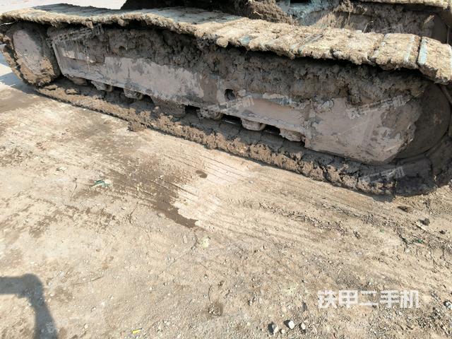 左側履帶整體?（行走機構）