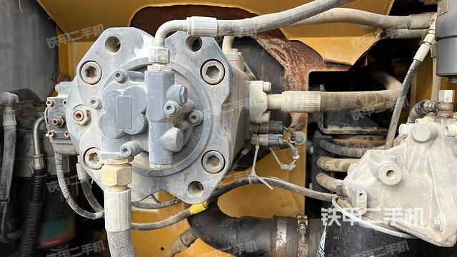 液壓泵斜45?右（大件艙室）