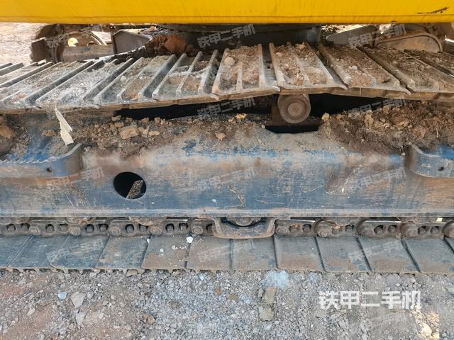 左側(cè)行走馬達(dá)蓋板(行走機(jī)構(gòu)) 左側(cè)行走馬達(dá)蓋板(行走機(jī)構(gòu))