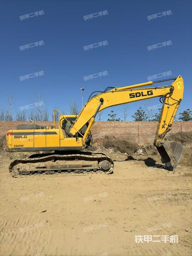 整機(jī)右后45°（整機(jī)外觀）