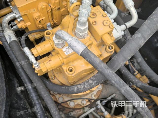 回轉(zhuǎn)馬達(dá)（上車部件）