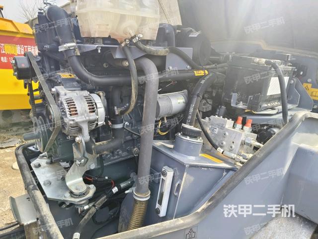 發(fā)動機（設(shè)備外觀及核心部件）