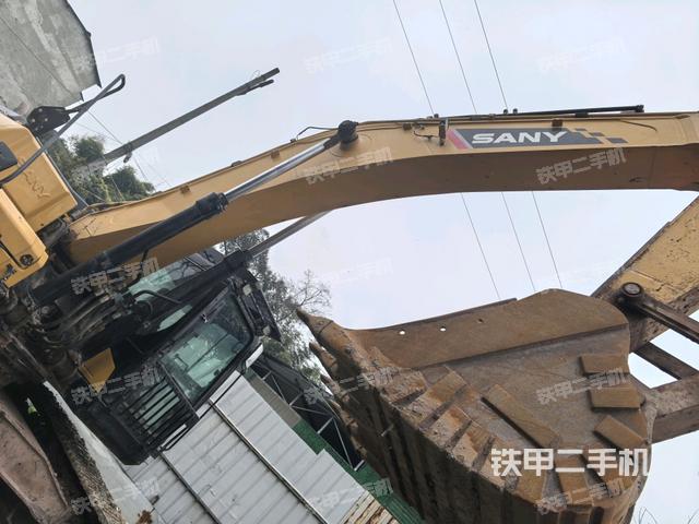 大臂整體?右側(cè)(工作和回轉(zhuǎn)裝置) 大臂整體?右側(cè)(工作和回轉(zhuǎn)裝置)