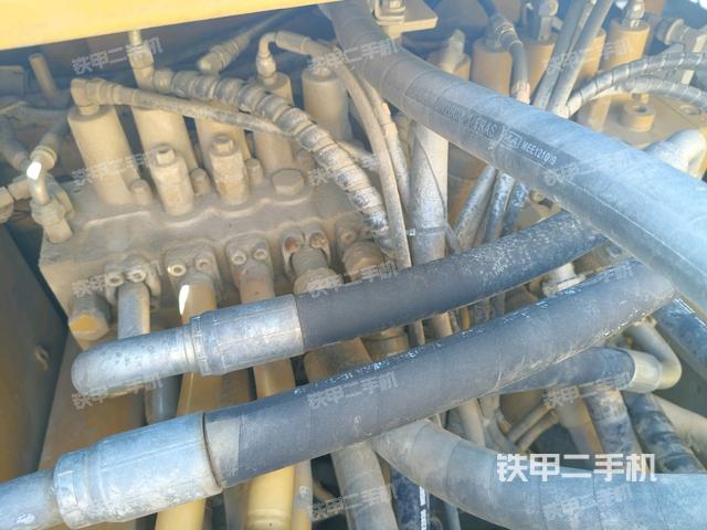 駕駛室頂部俯視(上車部件) 駕駛室頂部俯視(上車部件)