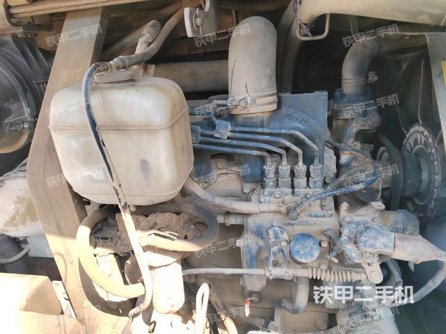 發(fā)動(dòng)機(jī)整體俯視（整機(jī)外觀）