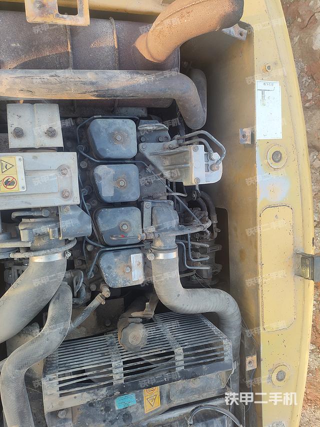 發(fā)動機(jī)整體俯視（整機(jī)外觀）