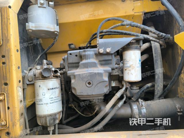 液壓泵斜45?左(大件艙室) 液壓泵斜45?左(大件艙室)