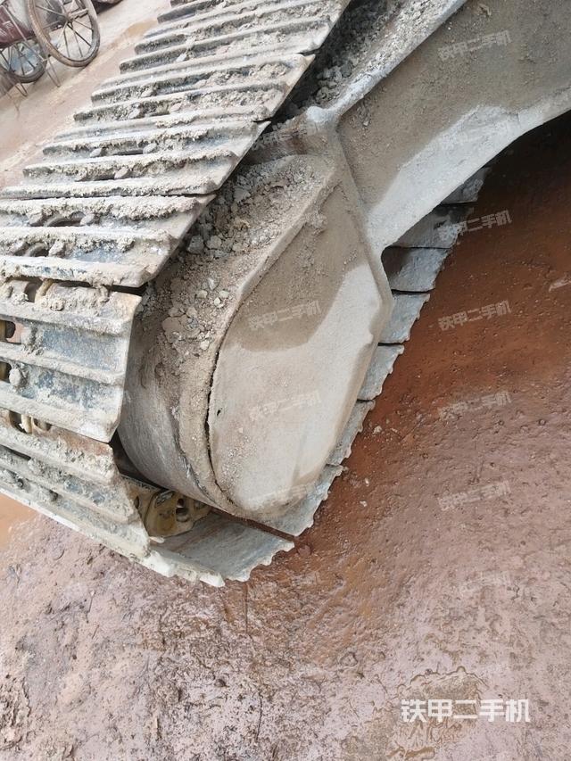 右側(cè)行走馬達(dá)蓋板（行走機(jī)構(gòu)）