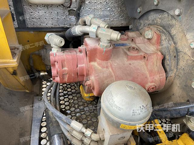 液壓泵室（大件艙室）