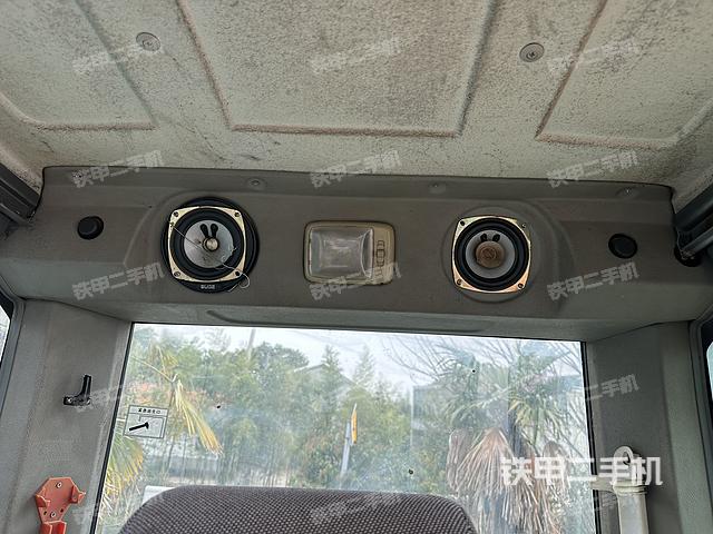 驾驶室整体（整机外观）