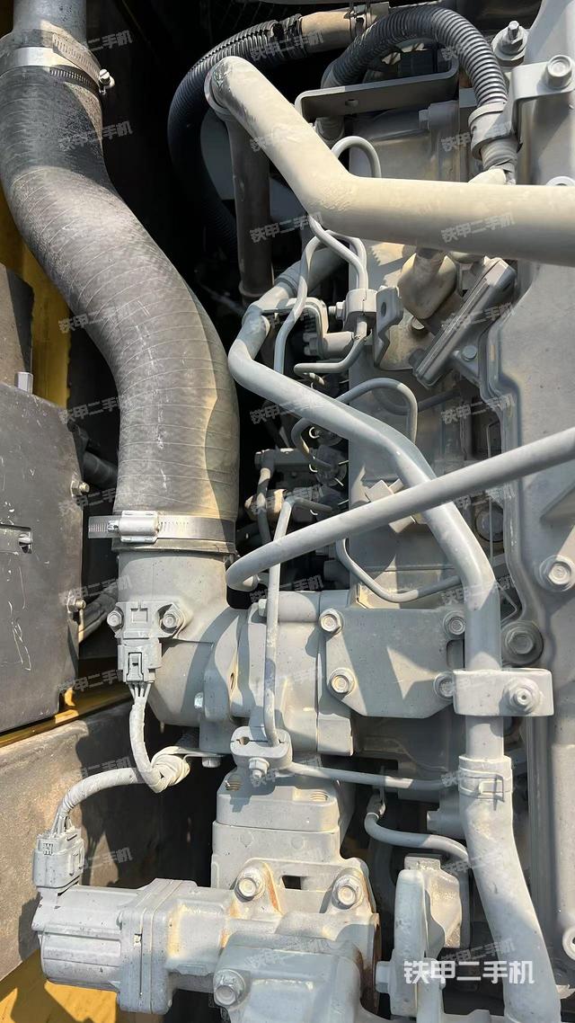 氣門室蓋螺絲特寫(上車部件) 氣門室蓋螺絲特寫(上車部件)