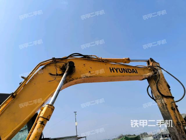 大臂整體?右側（工作和回轉裝置）