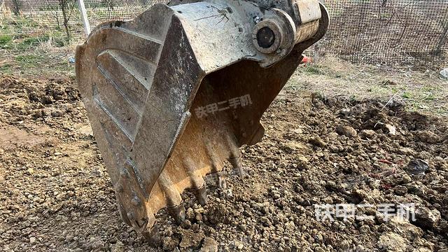 鏟斗右后整體（工作和回轉(zhuǎn)裝置）