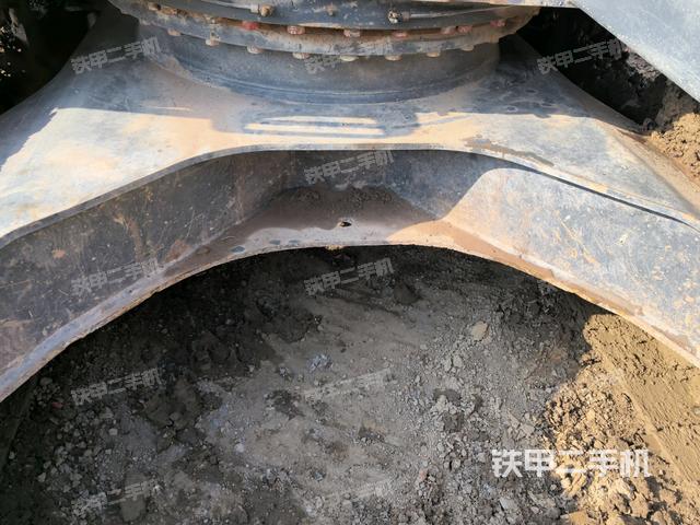 大臂根部?斜視（工作和回轉(zhuǎn)裝置）