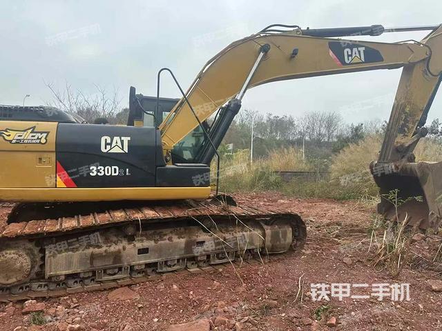 卡特彼勒330D2L液压挖掘机的设备实拍-第2张实拍照片