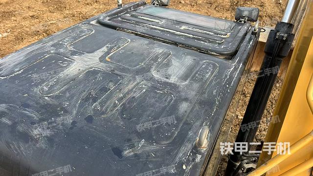 駕駛室頂部俯視（上車部件）