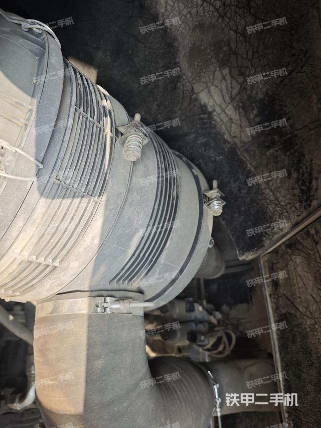 發(fā)動機(設備外觀及核心部件) 發(fā)動機(設備外觀及核心部件)