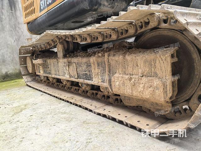 单侧履带整体（整机外观）