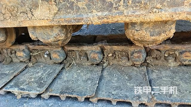 单侧履带整体（整机外观）