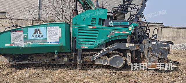 整機右側(cè)(設(shè)備外觀及核心部件) 整機右側(cè)(設(shè)備外觀及核心部件)