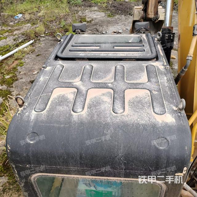 駕駛室頂部俯視（上車部件）