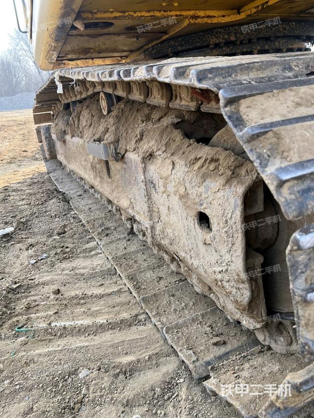 單側(cè)履帶整體（整機外觀）