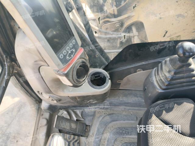 顯示屏?(駕駛室部分) 顯示屏?(駕駛室部分)