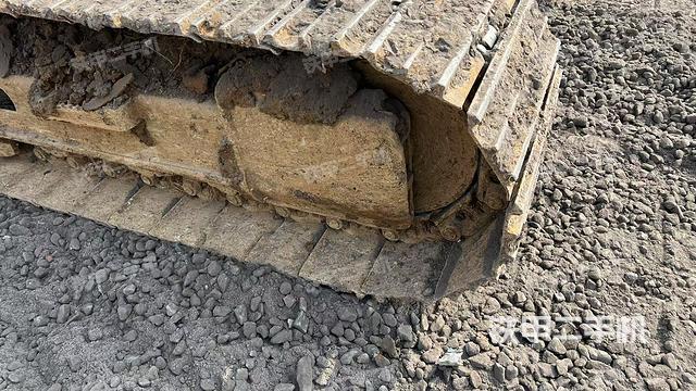 右導向輪(行走機構(gòu)) 右導向輪(行走機構(gòu))