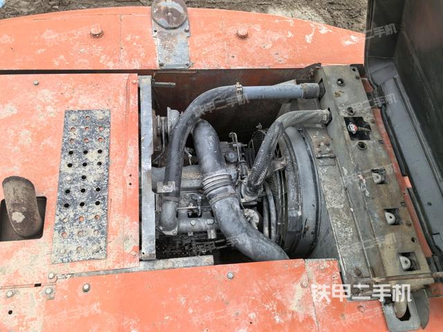 發(fā)動機(jī)室（上車部件）