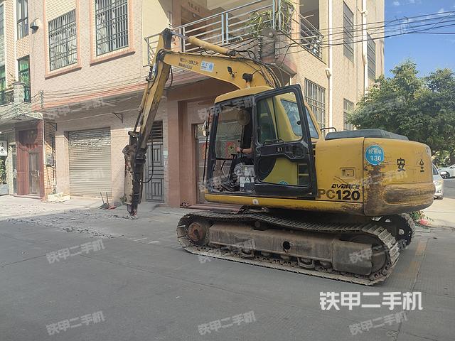 駕駛室頂部（整機(jī)外觀）