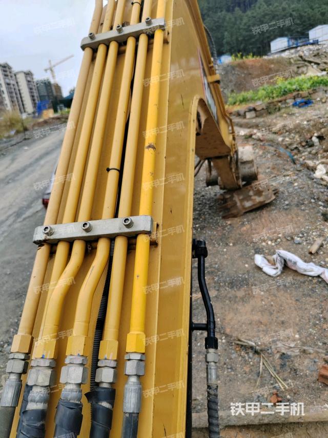 小臂整體右前（工作和回轉(zhuǎn)裝置）