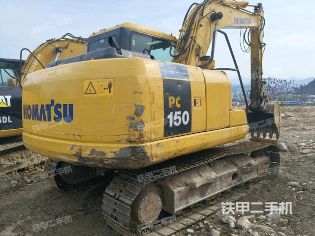 小松PC130-7挖掘机的设备实拍-第4张实拍照片