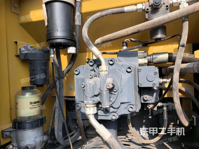 電瓶（大件艙室）