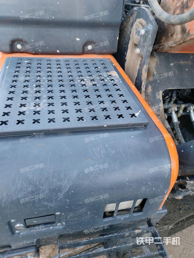 大臂根部?斜視（工作和回轉(zhuǎn)裝置）