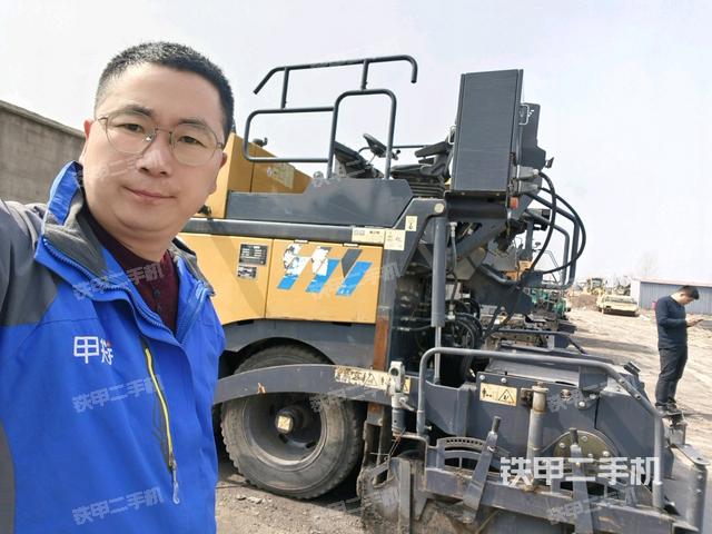 整機(jī)右后45°(設(shè)備外觀及核心部件) 整機(jī)右后45°(設(shè)備外觀及核心部件)