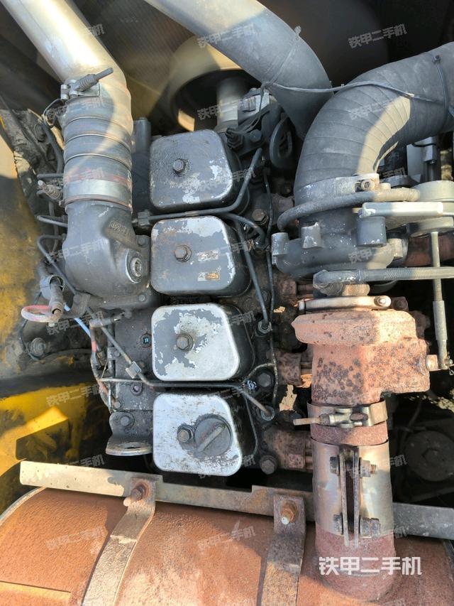 氣門室蓋螺絲特寫（上車部件）