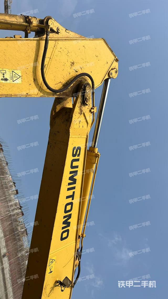 大臂整體?右側(cè)(工作和回轉(zhuǎn)裝置) 大臂整體?右側(cè)(工作和回轉(zhuǎn)裝置)