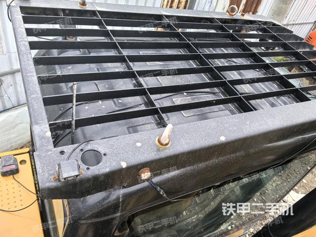 駕駛室頂部俯視(上車部件) 駕駛室頂部俯視(上車部件)