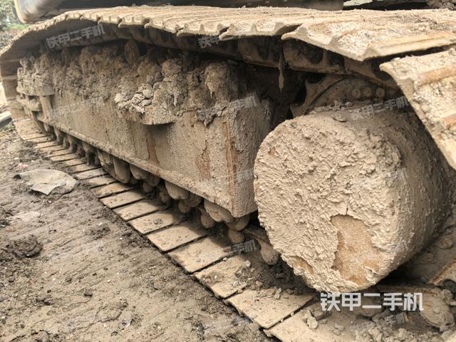 右側(cè)履帶整體（行走機(jī)構(gòu)）