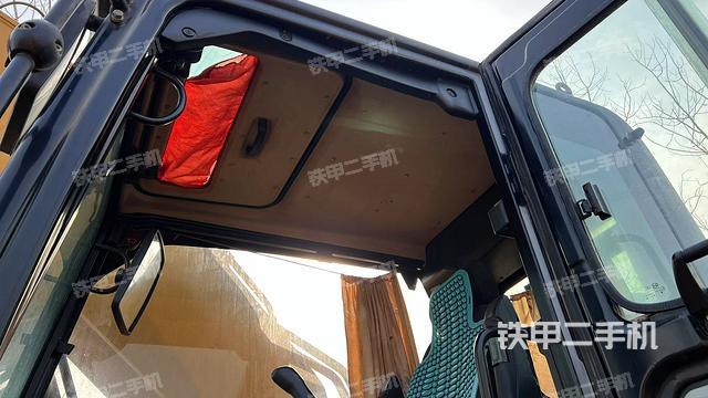 頂棚整體（駕駛室部分）