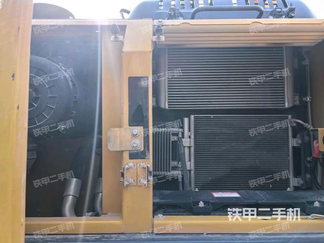 散熱器正面（大件艙室）