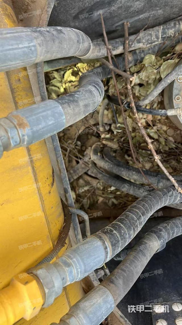 中央回轉(zhuǎn)接頭特寫(上車部件) 中央回轉(zhuǎn)接頭特寫(上車部件)