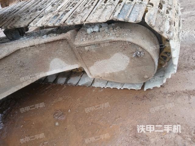 左側(cè)行走馬達(dá)蓋板（行走機(jī)構(gòu)）