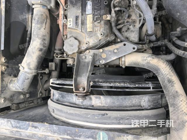 水箱+風(fēng)扇特寫(上車部件) 水箱+風(fēng)扇特寫(上車部件)
